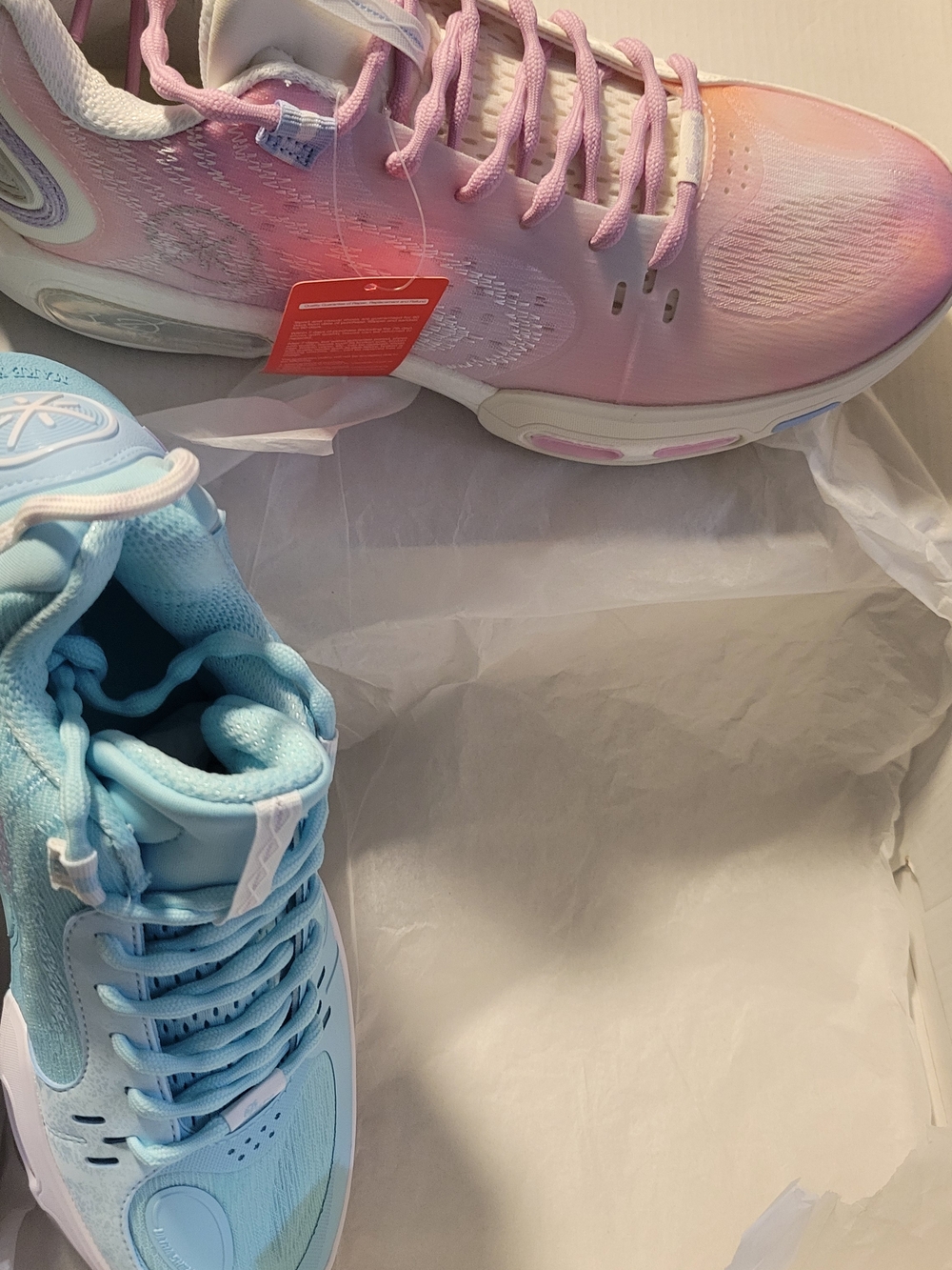 Wade Missmatch  Athletic Sneakers - Pink & Light Blue